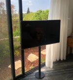 ⁦עמוד שחור לטלוויזיה + מדף⁩ – תמונה ⁦7⁩